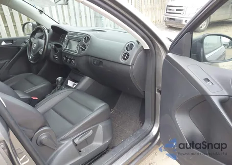 2012 Volkswagen Tiguan Se z USA, uszkodzony, nr VIN WVGAV7AX6CW001838